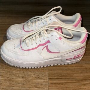 Nike White and Pink Sneakers